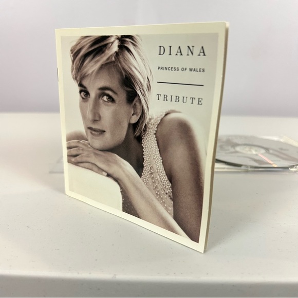 Diana Princess of Wales Tribute CD - Picture 4 of 9